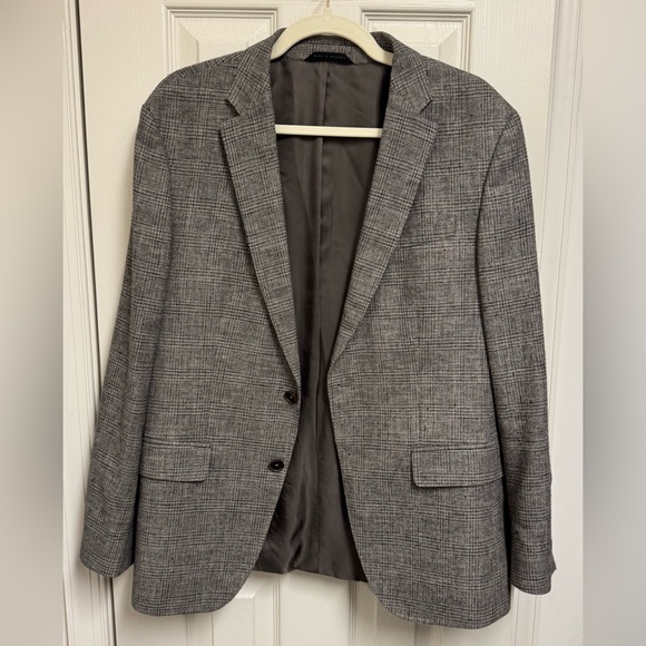 HUGO Classic Gray Checkered Blazer